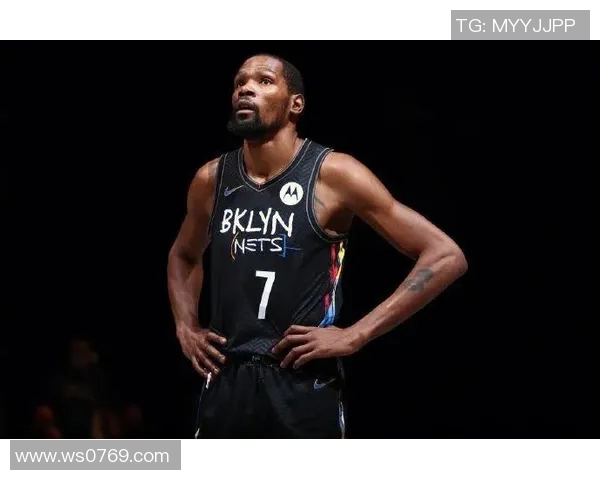 足球明星们如何看待杜兰特的篮球天赋与职业精神分析